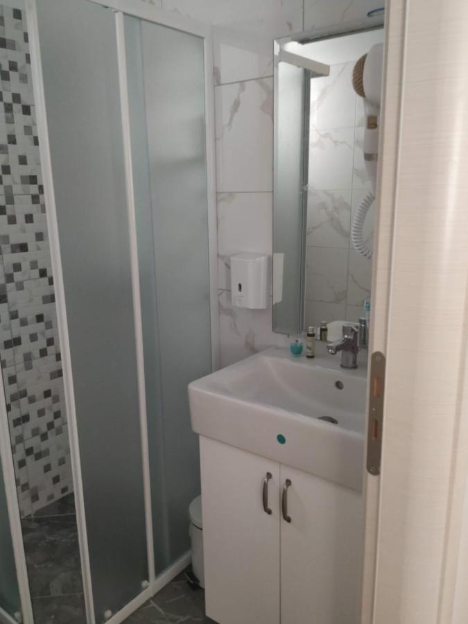 Apartment Alex Sarandë